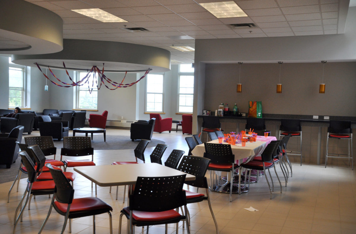 The new OC lounge in JDH. (Megan Cooke/AQ)