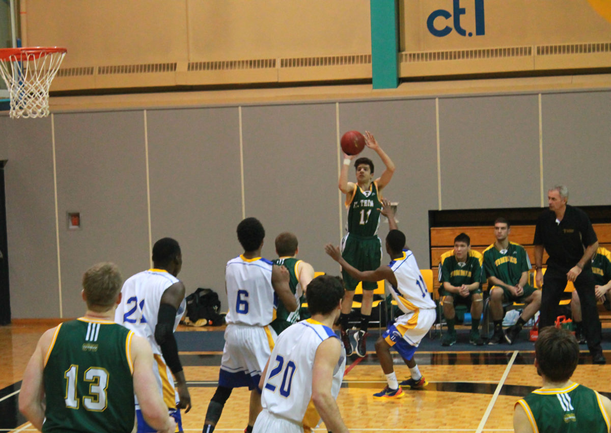Men’s basketball knocked out of playoffs