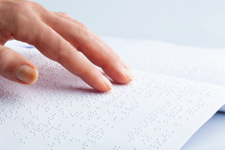 Visually impaired STU community reflects on braille and new technology