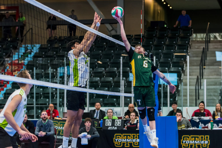 Clean sweep for both Tommies volleyball teams